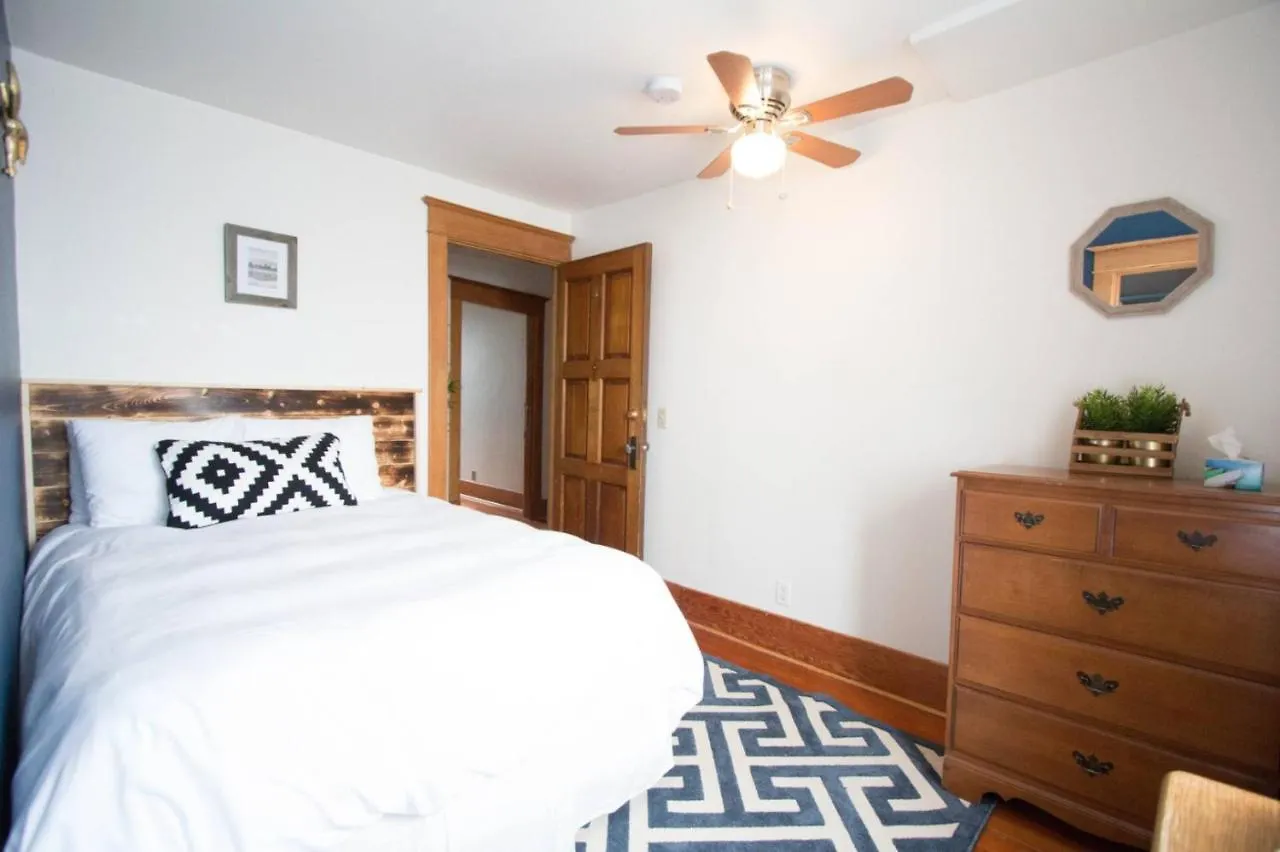 Holiday home North House - Rocky Mountain Retreat- Enormous House Sleeps 23 Villa Banff