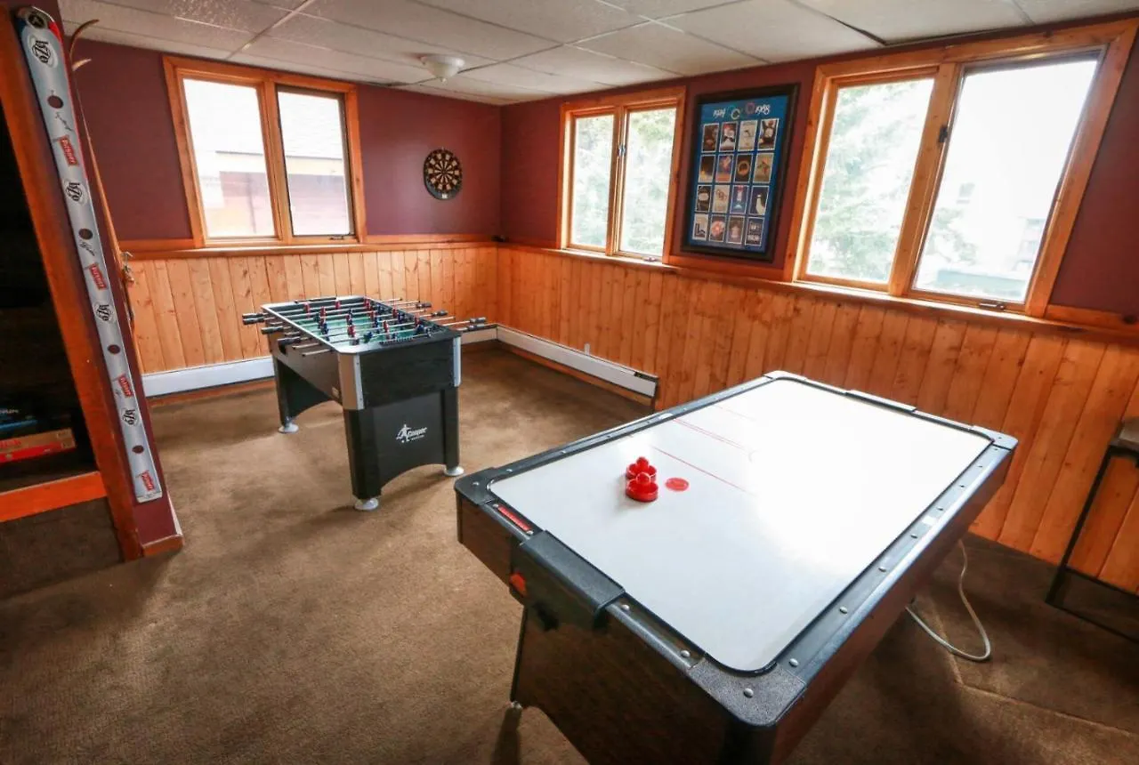 North House - Rocky Mountain Retreat- Enormous House Sleeps 23 Villa Banff