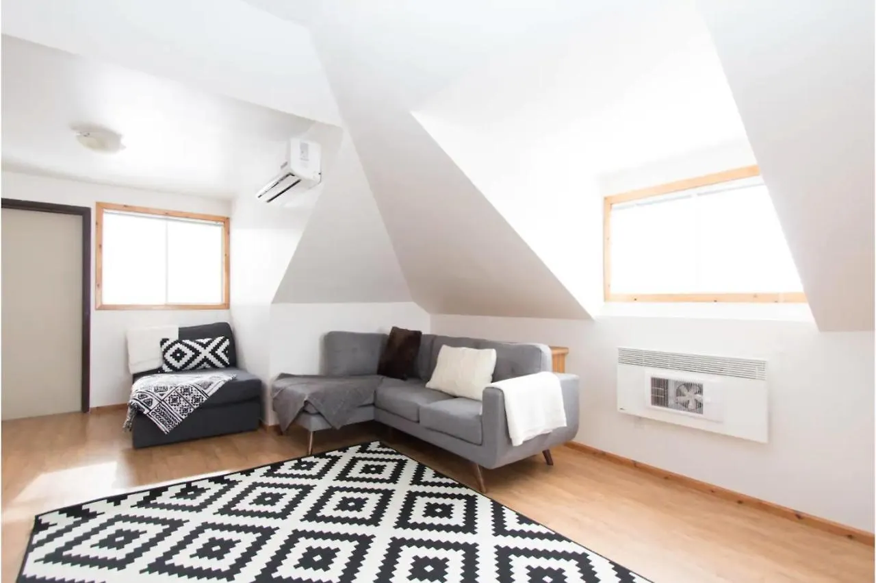 North House - Rocky Mountain Retreat- Enormous House Sleeps 23 Vila Banff Casa de Férias