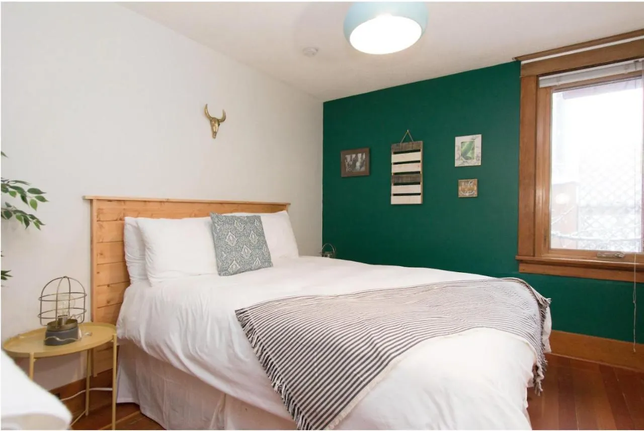 North House - Rocky Mountain Retreat- Enormous House Sleeps 23 Vila Banff 0*,