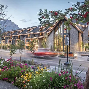 Hotel Peaks And, Banff