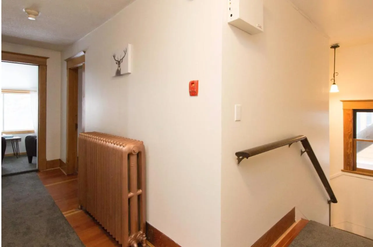 North House - Rocky Mountain Retreat- Enormous House Sleeps 23 Villa Banff Semesterbostad